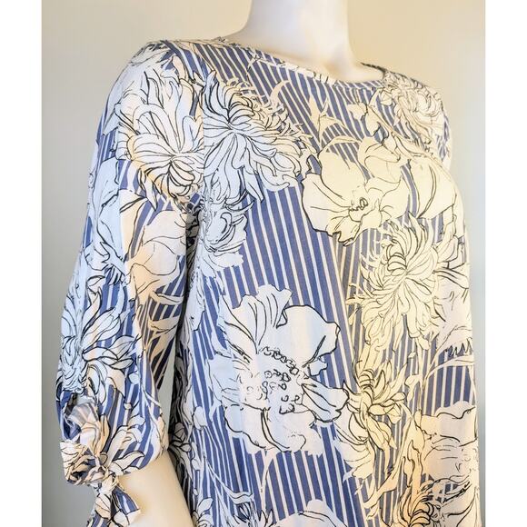 Isabel Maternity Blouse Medium Blue White Floral Striped Popover Short Sleeve - Picture 3 of 10